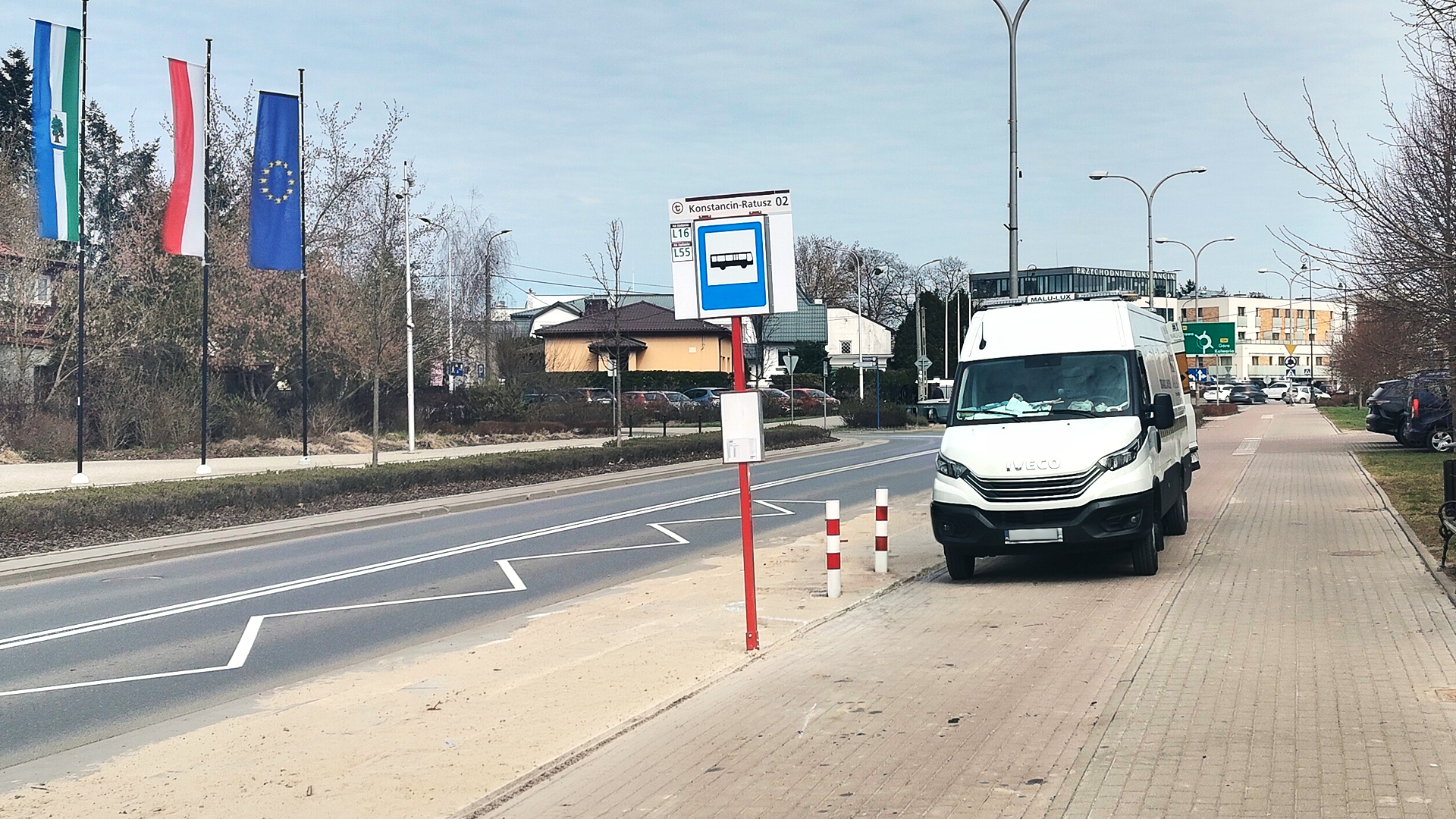 Trzy nowe przystanki autobusowe na liniach lokalnych