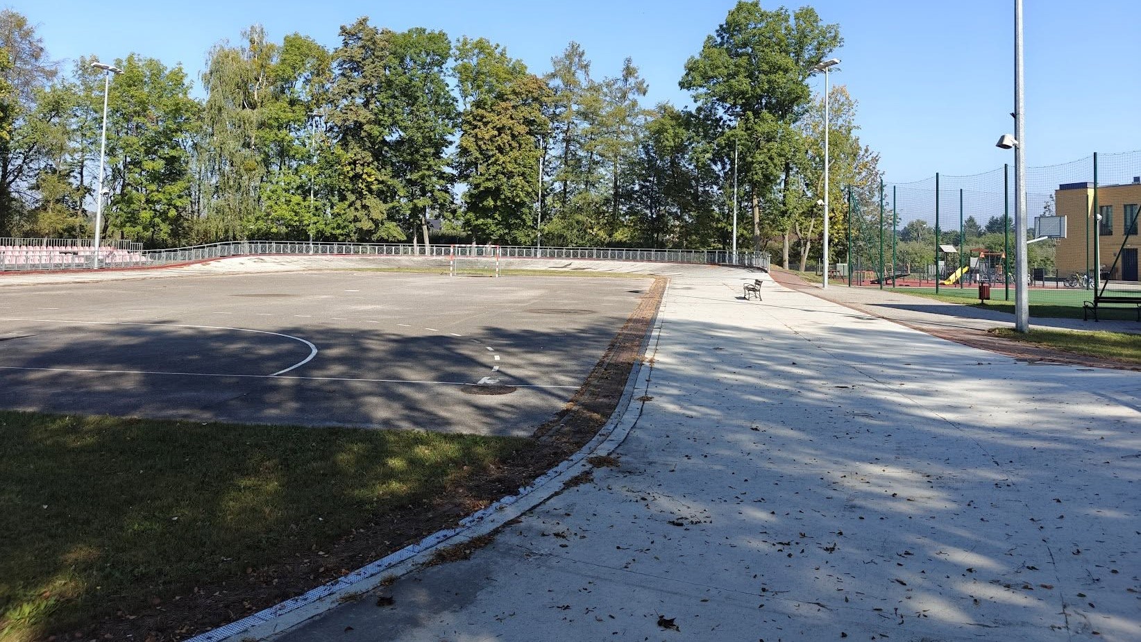 Nowy tor wrotkarski w Słomczynie – gmina ogłosiła przetarg